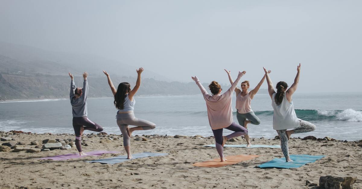 How an online yoga business made $3,000 in 3 days with a weird online business idea