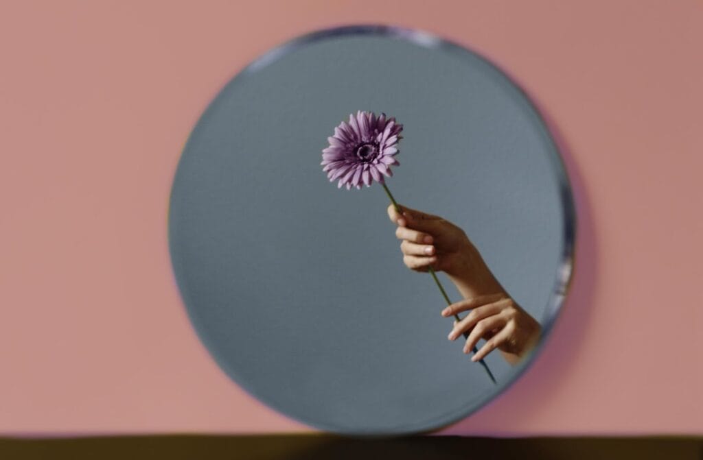 How to build confidence with 3 hacks (that aren’t embarassing)
