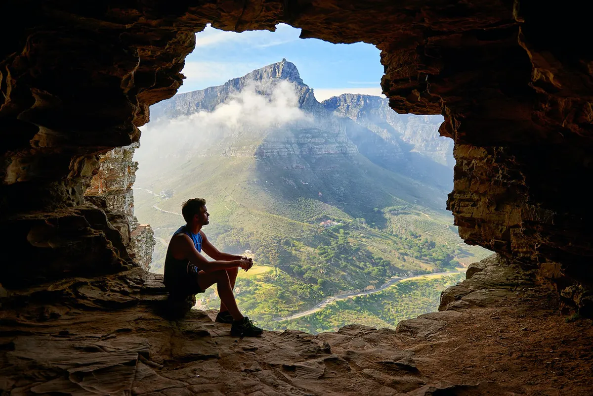 How to build a business: A step-by-step guide for going from “no idea” to profitable business