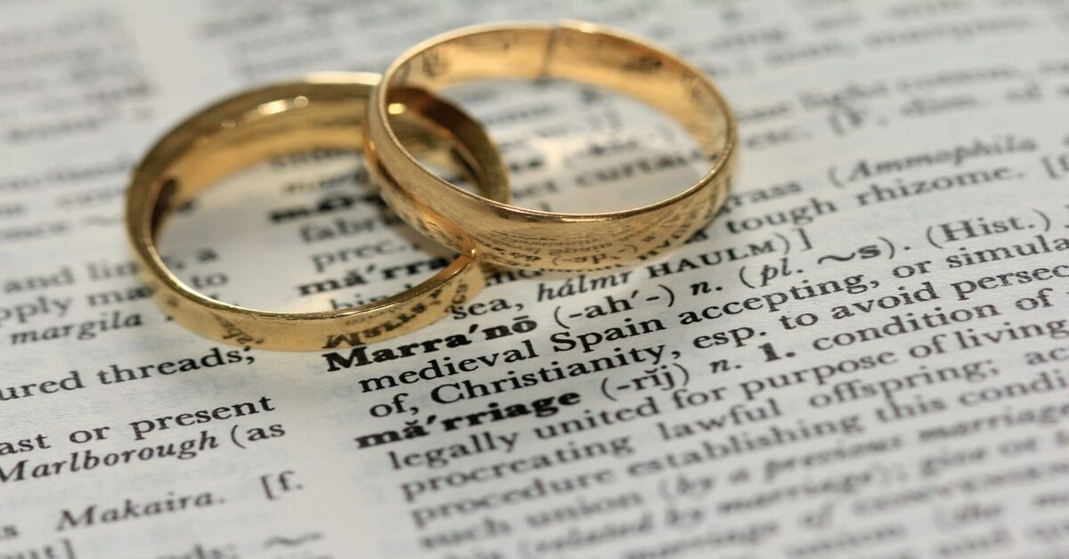15 lessons on money and marriage from couples who have been married 10 years
