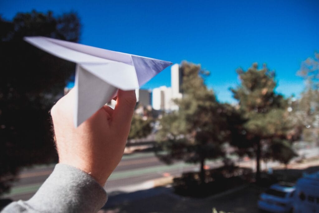 How To Write An Email Request (& get a positive response)