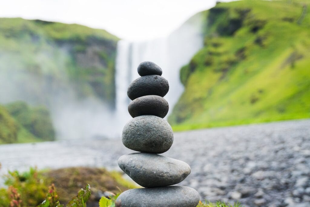 10 Easy Money Rules for 2025 (by Ramit Sethi)