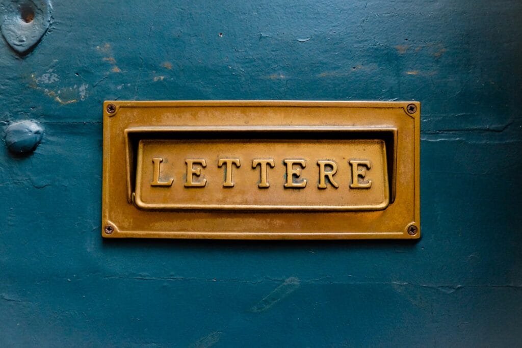 How To Send a Credit Report Dispute Letter (with scripts) [2025]