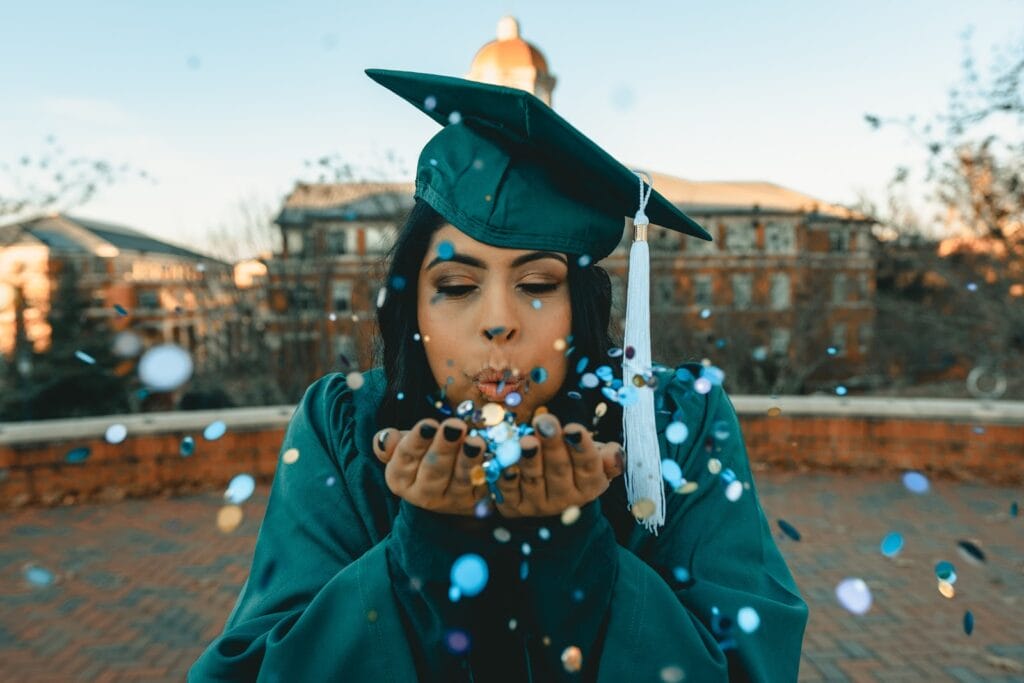 How to Be Successful: Tips to Help You Succeed in 2025