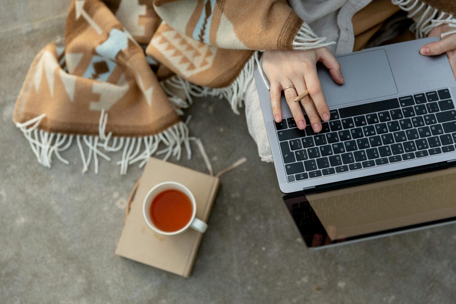 Top 12 online jobs for beginners no experience needed 