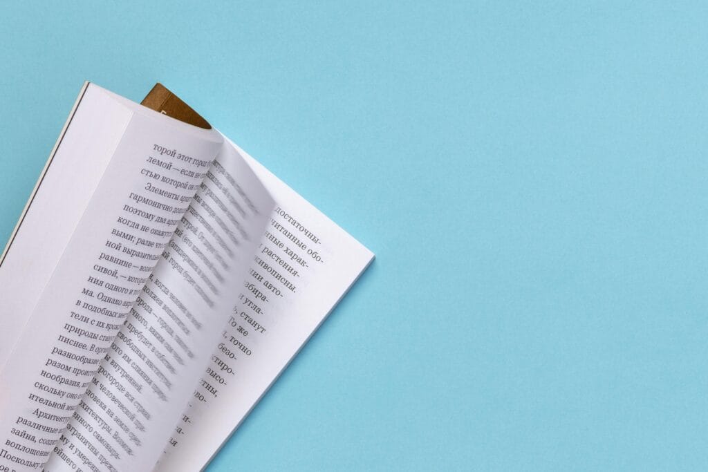 7 Personal Finance Books actually worth reading (+ key takeaways summarized)