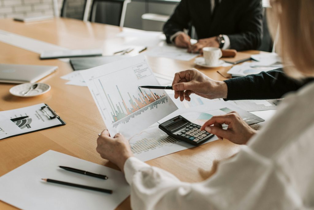 Loan Budgeting Made Simple (Pay Off Debt and Build Wealth)