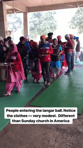 people entering Langar hall
