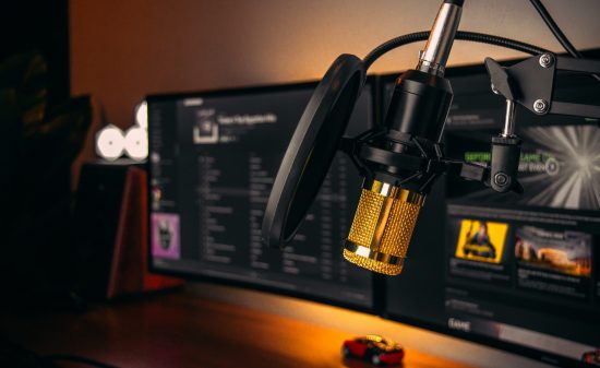 amr-taha-tN7QTFMFobc-unsplash money-from-podcast
